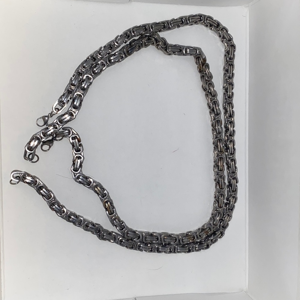 Stainless steel chains